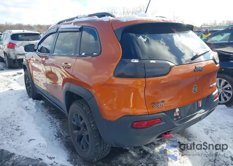 2015 Jeep Cherokee Trailhawk из США, поврежденный, VIN 1C4PJMBB5FW582474